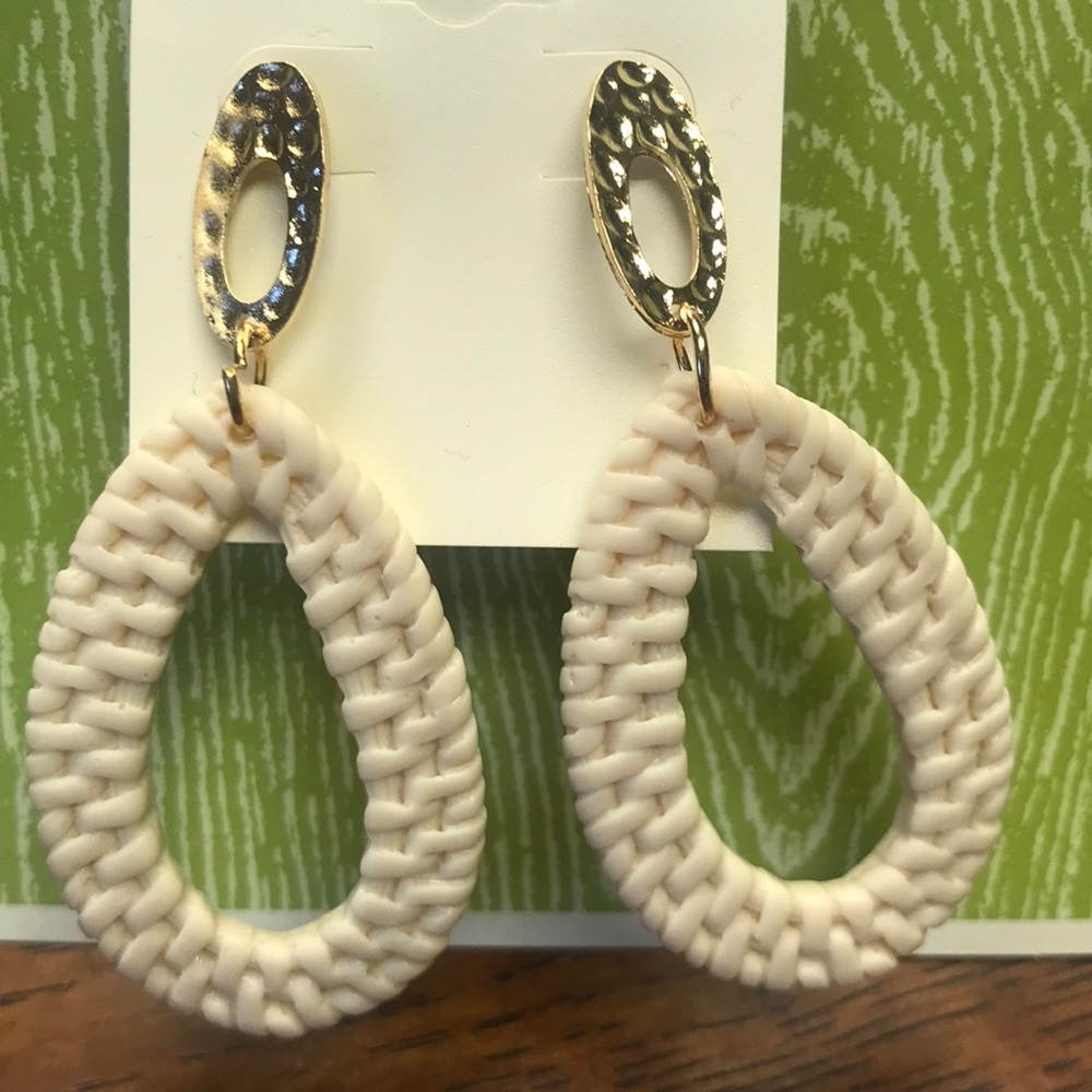 NEW CREAM AND GOLD EARRINGS
